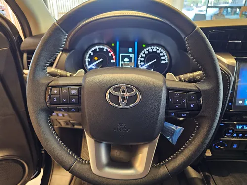 Toyota Fortuner 2.8 Diesel Srv 4X4 At