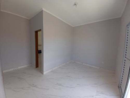 Imagem 5 de 19 de Casa Em Condomínio No Bairro Cibratel 2, Em Itanhaém, Litoral Sul De São Paulo, Localizada Lado Praia, Ficando À 300 Metros Do Mar. Imóvel Possui Vaga Para 01 Automóvel.