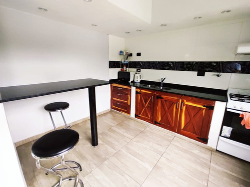 Imagen 8 de 30 de Venta Casa Quinta Parque Sakura Parque Y Pileta