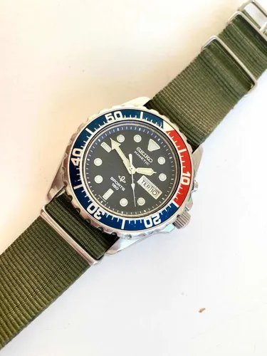 Precio de reloj seiko kinetic new arrivals