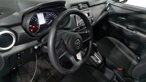 Nissan Versa 1.6 Sense Cvt