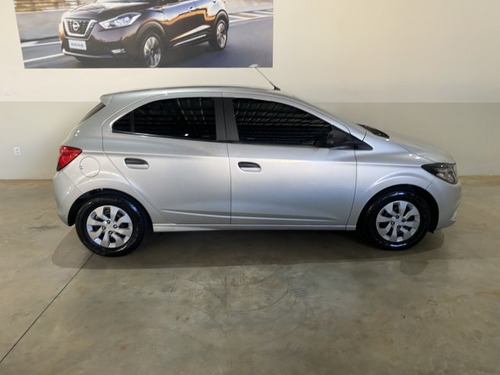 Chevrolet Onix Onix 1.0 MPI JOY 8V FLEX 4P MANUAL