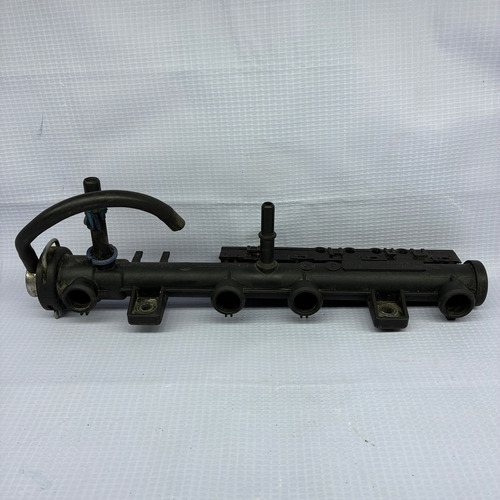 Riel De Inyectores Pointer 04-06 (Usado)