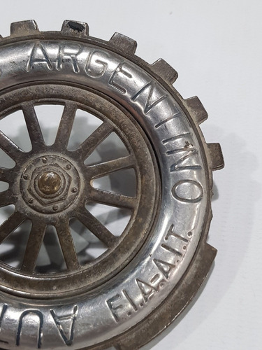 Imagen 7 de 7 de Antigua Insignia Automóvil Club Argentino Mag 58096