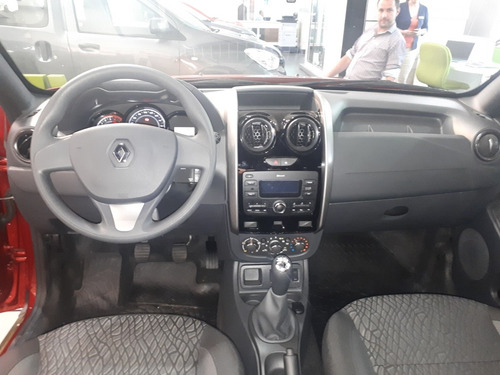 Renault Duster 1.6 Ph2 4x2 Expression 110cv