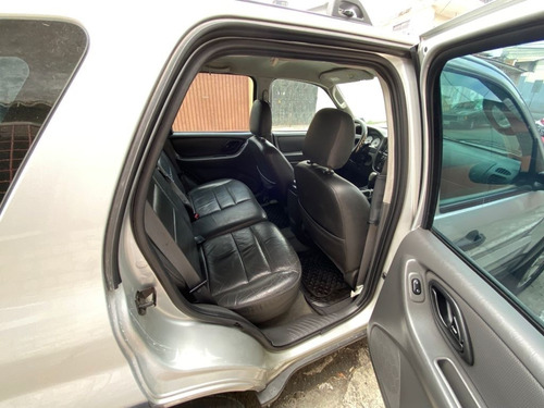 Imagen 10 de 13 de Ford Escape