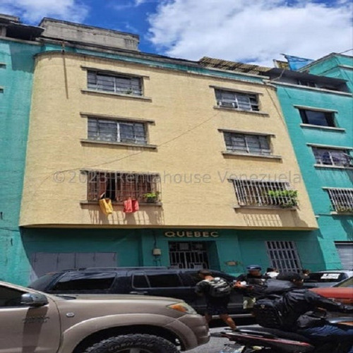 Se Vende Edificio En La Candelaria Mls #24-9962