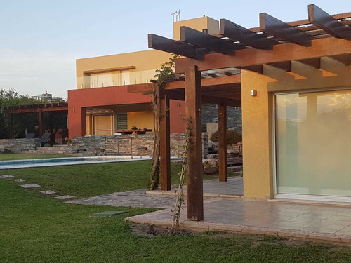 Imagen 24 de 30 de Casa En Venta, Barrio Causana
