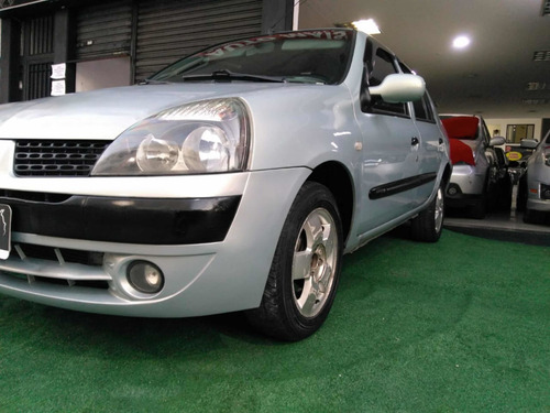 Imagem 1 de 14 de Renault Clio 2004 1.0 16v Authentique 5p