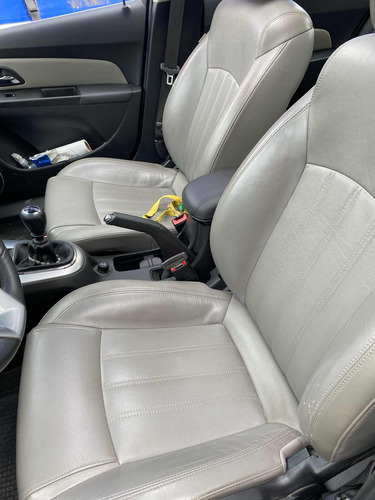 Chevrolet Cruze 1.8 Ltz Mt 4 p