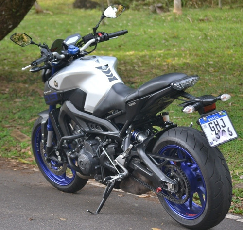Imagem 4 de 15 de Yamaha Mt09 Abs