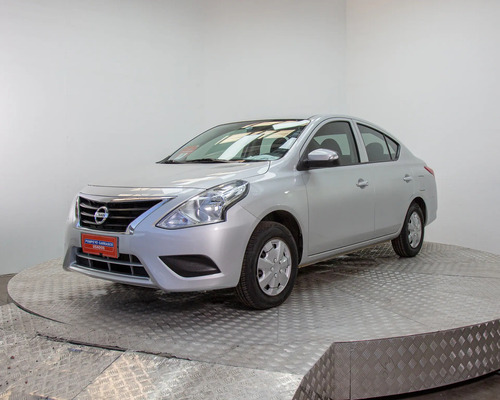 Nissan Versa 1.6 Sense Mt Versa