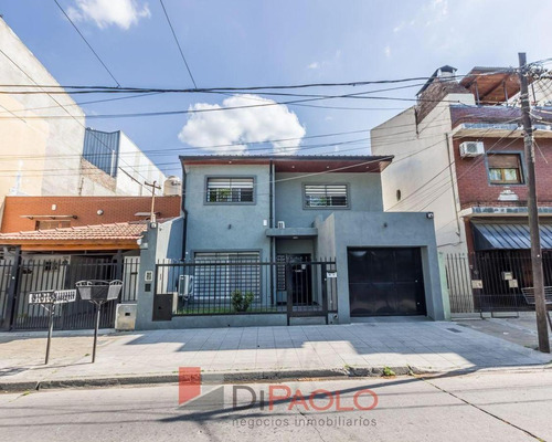 Venta · Casa En San Martín · Parque · Piscina