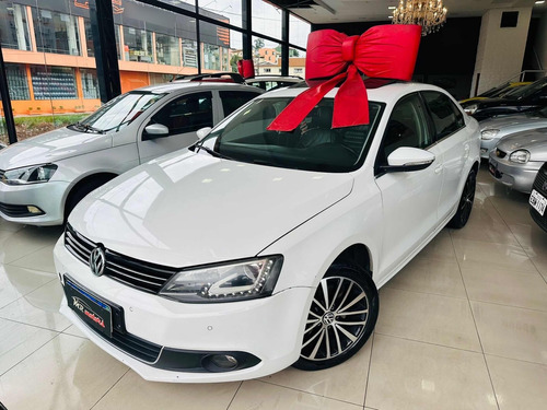 Volkswagen Jetta 2.0 Tsi Highline 4p