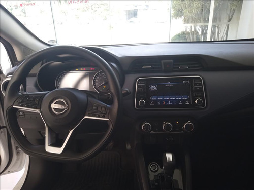 Nissan Versa 1.6 16V FLEX ADVANCE XTRONIC
