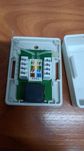 Roseta Sencilla Rj45 Cat.5e Blanca Steren Paquete De 10 Pzas