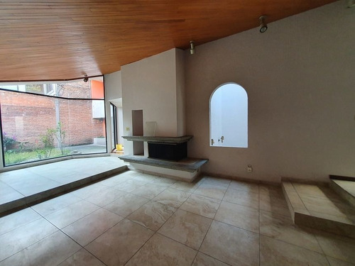 Imagen 2 de 10 de Hermosa Casa En Renta De 426 M2 En Lomas Quebradas