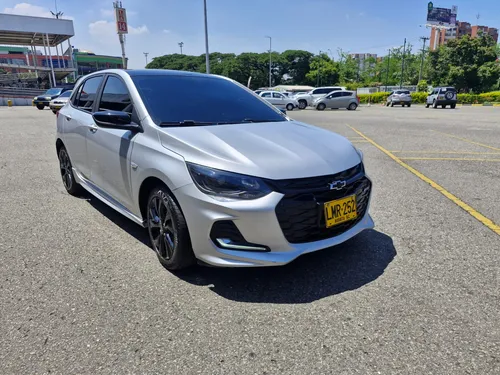 Chevrolet Onix Rs Mt 1000cc 5p T 6ab Abs