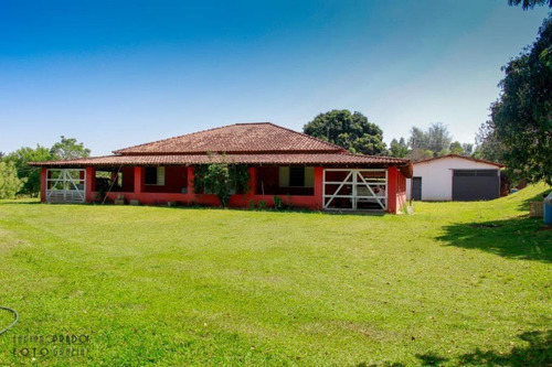 Imagem 1 de 30 de Chácara Com 2 Dormitórios À Venda, 30 M² Por R$ 650.000 - Porangaba - Porangaba/sp - Ch0009