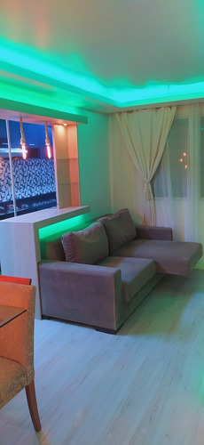 Imagem 2 de 29 de Apartamento 100% Mobiliado R$ 275.000