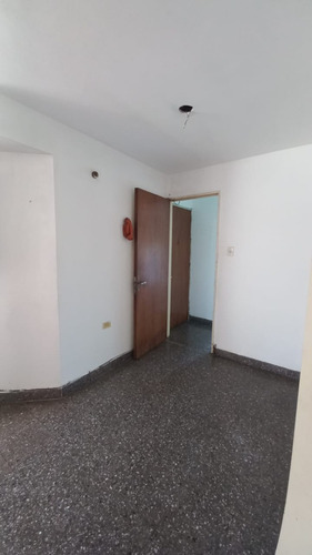 Depto De 2 Dorm En Alquiler Ubicado En Diag 73 Y 58