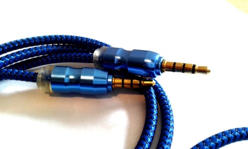 Cable Mini Plug A Plug Mini 3.5 Aux Audio Reforzado Cordon