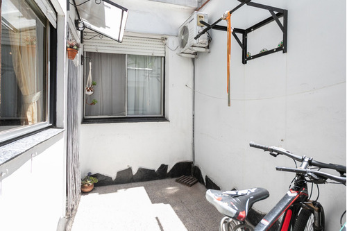 Venta Departamento Tipo Casa 3 Ambientes Coghlan