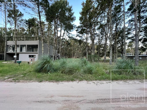 Imagen 5 de 6 de Lote En Venta Costa Esmeralda Arbolado Y Fondo Libre Único