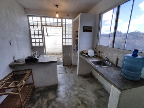 Rosa Rodríguez Vende Casa En Agua Viva, Cabudare 23-20676