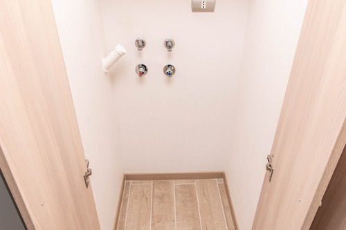 Edificio Cnel. Souper (1 Est. 1 Bod.) Vista Norte Piso 10