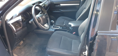 Toyota Hilux 2.8 Cd Srv 177cv 4x4 At 2016