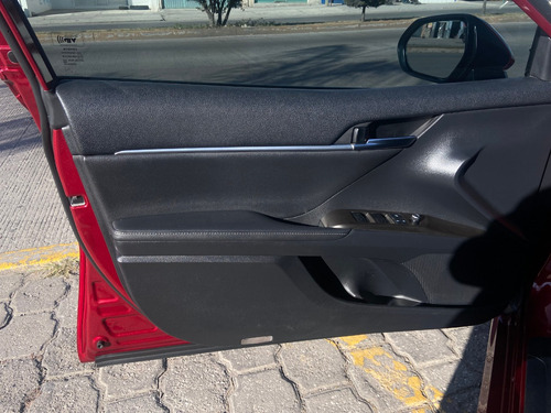 Toyota Camry 2.5 Xle Navegación At