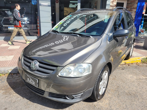 Volkswagen Suran 1.6 I Highline 80d
