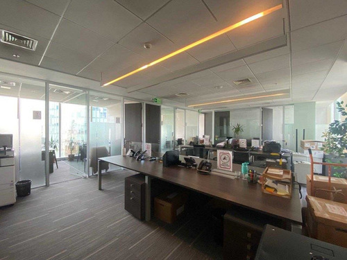 Imagen 8 de 30 de Oficina Amueblada/ Nueva Las Condes / Alto Estandar