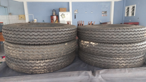 Imagem 5 de 9 de 6 Pneus Pirelli De Caminhão Antigo Sem Uso Medida 825 Aro