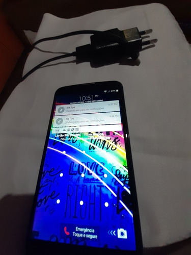 Celular LG K 10 Usado