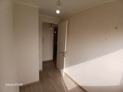 Arriendo Dpto 2 Dormitorios 1b Promocion / Metro Lo Ovalle