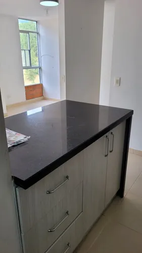 Apartamento Piso 16 En Cerro Azul.