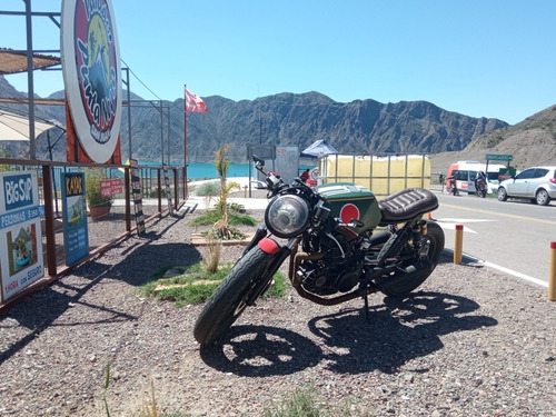 Honda Cb 400 Nhttps://www.youtube.com/watch?v=uvhrlpxfg7w