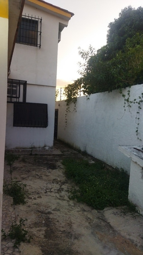 Imagen 8 de 14 de Se Vende Casa Totalmente Remodelada, 04128921943