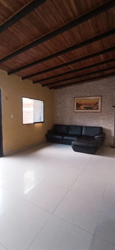 Imagen 3 de 4 de Casa En Alquiler San Diego Resd Valle De Oro 0414-4134289