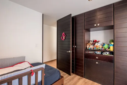 Apartamento En Venta En El Chicó. Cod V4342