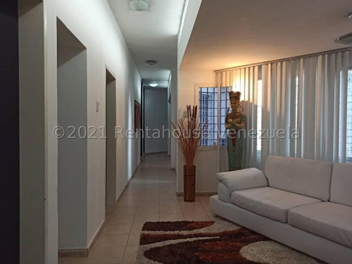 Imagen 6 de 18 de Singular Y Destacada Casa En El Piñal El Limon Ljsa 22-13507