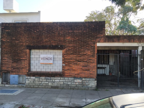 Imagen 1 de 17 de Dos Viviendas En Un Lote De 390 Mts2. Excelente Ubicación!!!