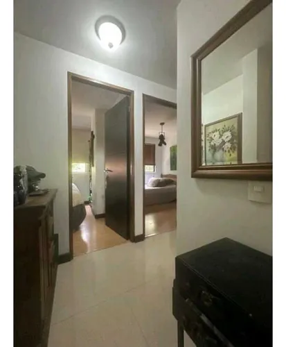 Apartamento Sector Loma De Los Bernal Parte Baja