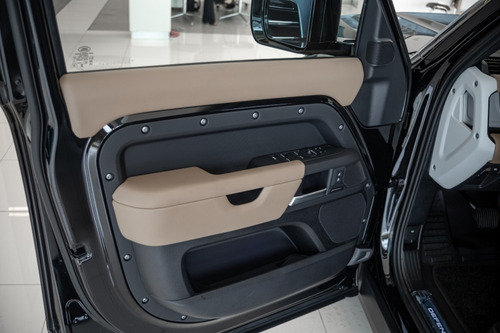 Land Rover Defender 3.0 D350 Turbo Diesel Mhev 110 X-dynamic