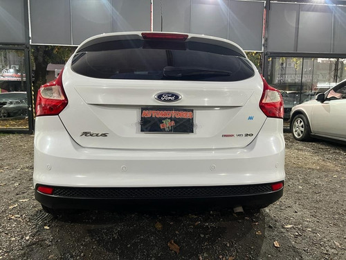 Imagen 7 de 14 de Ford Focus 5p 2.0l N At Se Plus