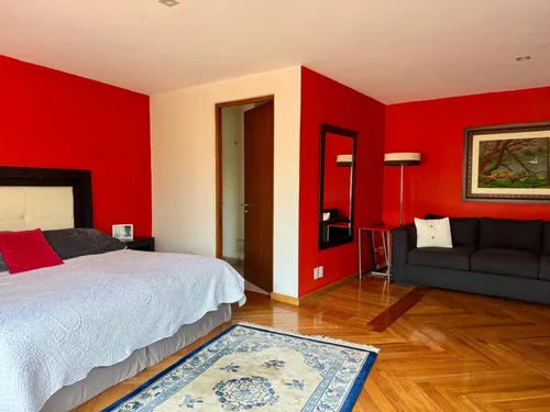 Residencia En Real De Las Lomas