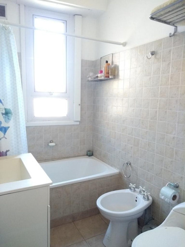 Imagen 6 de 17 de Venta Ph De 3 Ambientes En Villa General Mitre. Hermosa Casa En Zona Residencial Y Tranquila. Entorno Ideal Para Tu Familia. Por Precio Y Calidad Nada Igual. Inmobiliaria Profesionalidad Y Seguridad