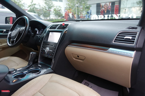 Imagen 9 de 14 de Ford Explorer Limited 4wd 2016